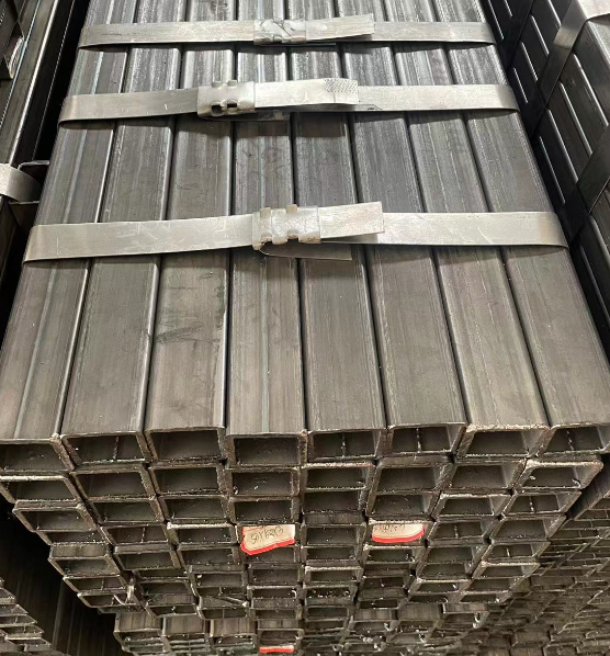 渭南工业用梯子 镀锌管焊接梯子 铁梯子方管梯